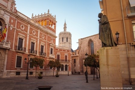 Valencia y alrededores en furgoneta camper | Vanyou